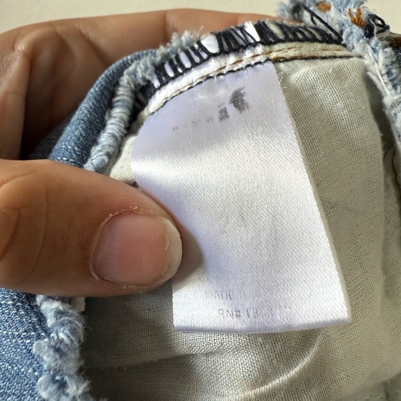 UNIF Raw Hem Low Rise Jeans Size 24 - Picture 5 of 5